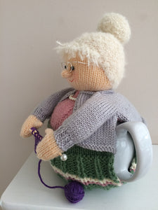 Nana- Knitted Tea Cosy Kit