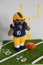 Load image into Gallery viewer, 20 to Knit - Dressed - up Bears