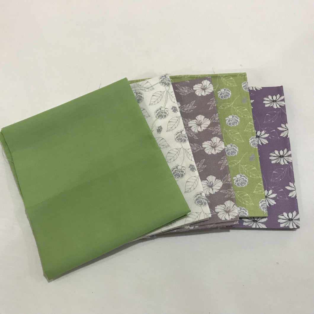Fat Quarter Pack - Purple Floral