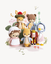 Load image into Gallery viewer, Peter Rabbit Crochet Toys