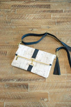 Load image into Gallery viewer, Making Bags - A Field Guide