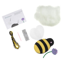 Load image into Gallery viewer, Bee Sewing Kit