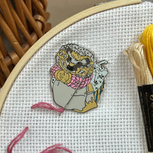 Load image into Gallery viewer, Needle Minder - Mrs Tiggy-Winkle