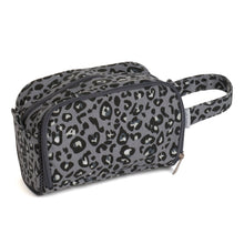Load image into Gallery viewer, Crochet Bag with Side Pocket - Leopard