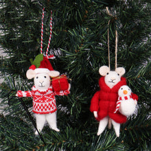 Load image into Gallery viewer, Needle Felting Kit- Friends Duo