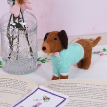Load image into Gallery viewer, Needle Felting Kit - Daschund