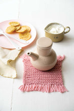 Load image into Gallery viewer, 21 Days to Learn to Knit: Daily Practice, Step-by-Step Instructions, 8 Projects
