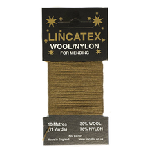 Load image into Gallery viewer, Lincatex Darning Wool Card