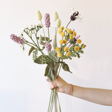 Load image into Gallery viewer, Ricorumi Pattern Book - In The Meadow
