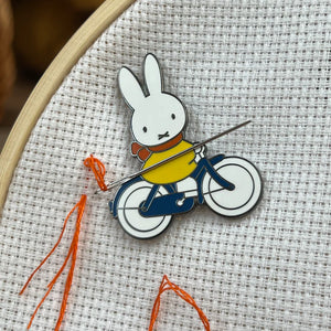 Needle Minder - Miffy Cycling