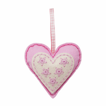 Load image into Gallery viewer, Heart Sewing Kit
