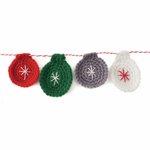 Christmas Bauble Garland Crochet Kit