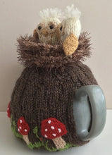 Load image into Gallery viewer, Owlets in the old oak tree - Knitted Tea Cosy Kit