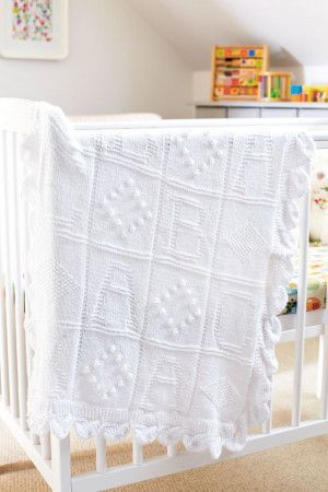 Knitted Blanket Kit - ABC - White